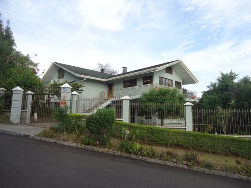 TK-Casa en Ave de Paraíso, San Rafael de Heredia