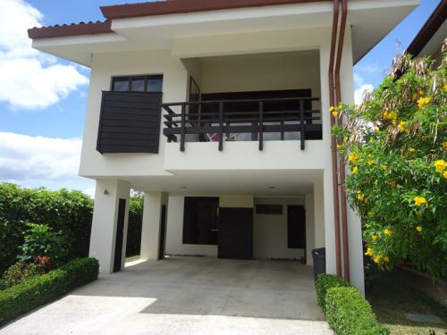 TK-Casa en Condominio La Ladera, Barreal de Heredia