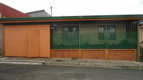 Comoda casa en el brazil de alajuela