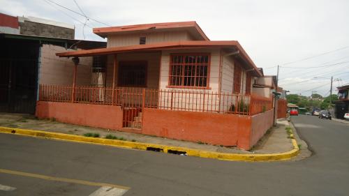 Comoda casa en el brasil de alajuela