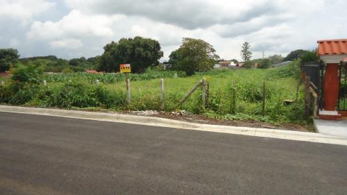 Precioso lote en la garita