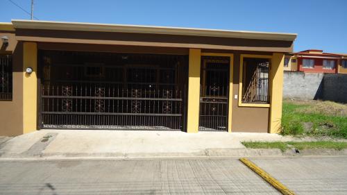 Casa nueva en recidencial privado