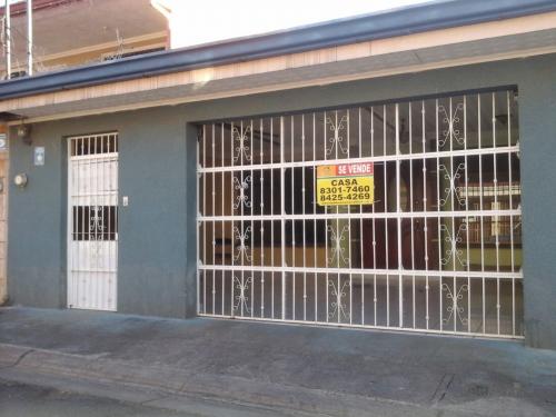Linda casa en la cataluña en alajuela