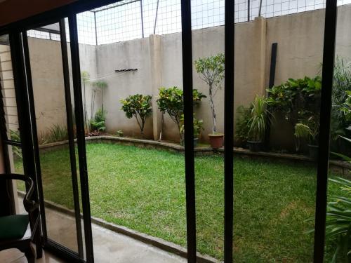 Alquilo o vendo bella casa en SAN FRANCISCO HEREDIA