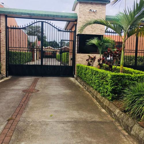 Venta hermosa casa San Pablo, Heredia