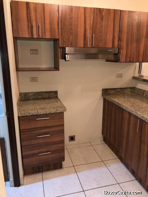 Se alquila apartamento en Santa Ana V#49