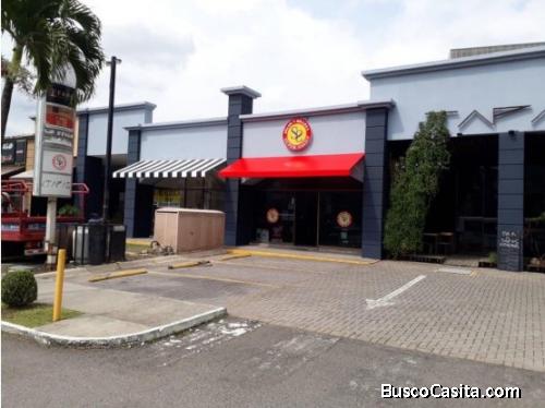 D#28 Alquiler de local comercial en Santa Ana