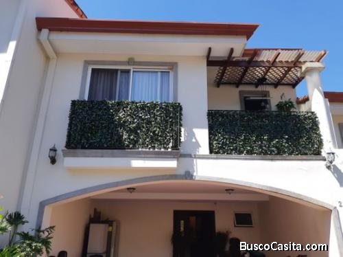 V#101 VENTA DE CASA EN BELLO HORIZONTE ESCAZÚ