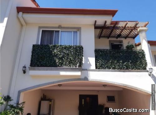 V#101  Venta de casa en condominio ubicado en Bello Horizonte de Escazú 