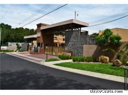 V#59  Casa en venta en Condominio Doña Elsie.  