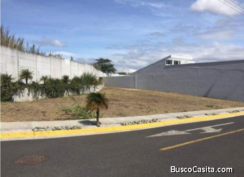 V#124 VENTA DE LOTE EN CARTAGO EN CONDOMINIO