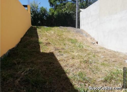 V#143 Amplio Lote en Venta / Ciudad Colón