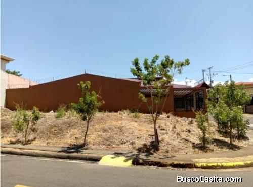 V#137 Lote amplio en venta/San Fco Heredia