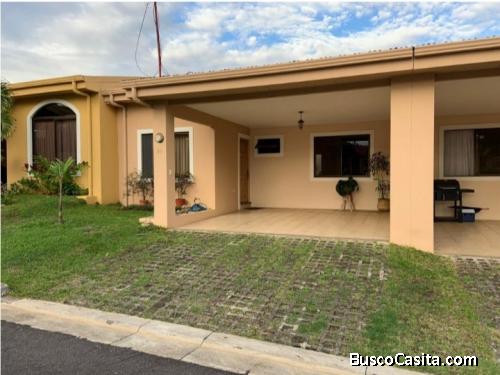 V#79 Segura casa en venta/ San Francisco de Heredia.