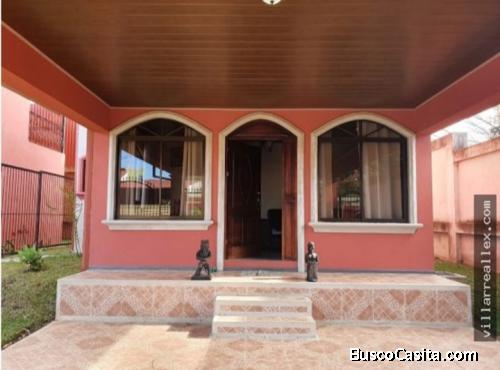 V#107 Acogedora casa en alquiler/Heredia 