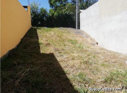 V#144 Amplio Lote en Venta / Ciudad Colón  