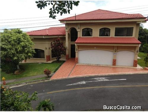  Casa de lujo en venta/Grecia-Alajuela