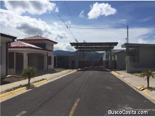 Amplio Lote en venta/Cartago