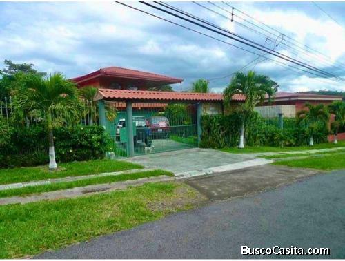Hermosa casa en venta/Santa Ana