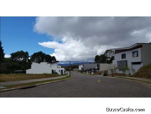 Céntrico Lote en Venta/Curridabat