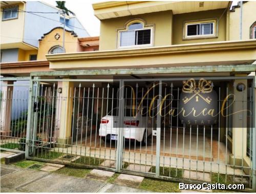 Hermosa casa en venta / Ciudad Colón