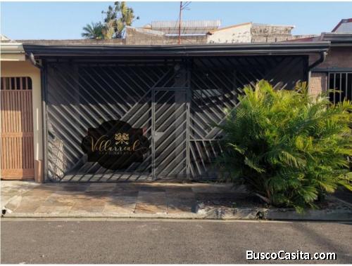 V#96 Cómoda casa en venta/ Mercedes-Heredia