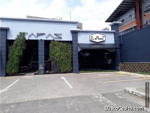  Amplio Local en Alquiler/Santa Ana