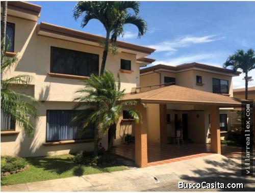 V#104 Céntrica casa en venta/Guachipelín/ Escazú