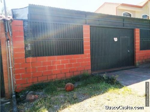 V#33 Espaciosa casa en venta/Ciudad Colón