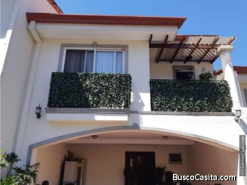 V#101 Casa de lujo en venta, Bello Horizonte