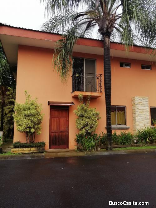 V#29 Amplia casa en alquiler/La Garita-Alajuela