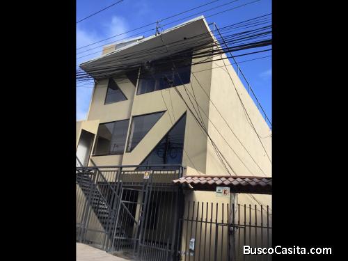 EDIFICIO DE OFICINAS EN SAN RAMON DE ALAJUELA