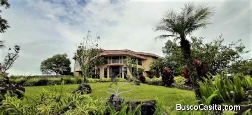 SE VENDE CASA DE LUJO SAN RAFAEL HEREDIA $895.000