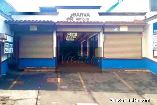 V#263 Céntrico Centro Comercial en Venta/Heredia