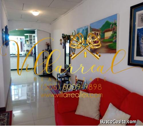 V#294 Espaciosa Casa en Venta/ Coronado