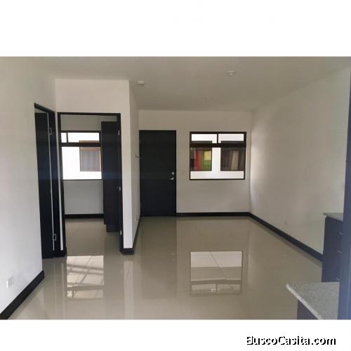 APTOS. EN CONDOMINIO, DOS DORMITORIOS SEMI AMUEBLADOS.