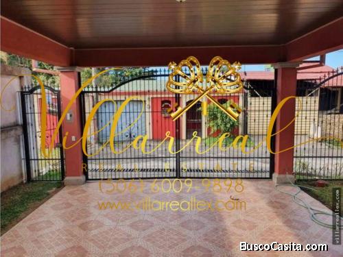 V#107 Acogedora casa en alquiler/ Heredia