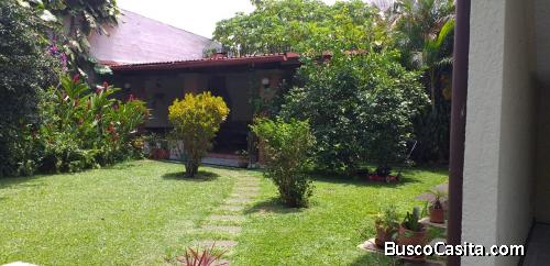 SE ALQUILA TRES APARTAMENTOS EN FRESES, CURRIDABAT
