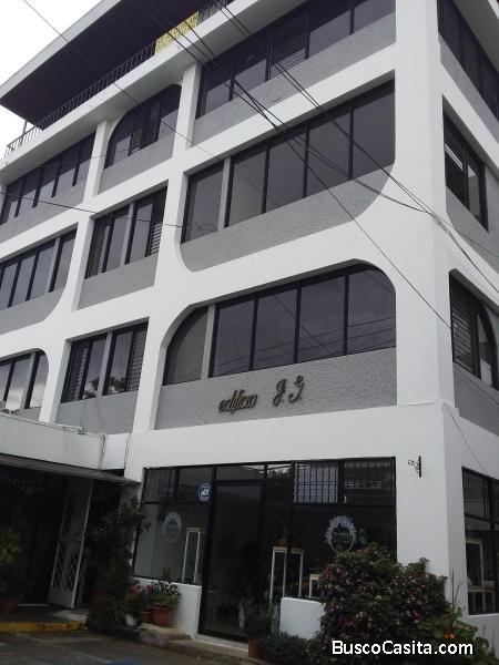  RAH OFC #20-143. Espectacular Oficina para alquilar en San José 