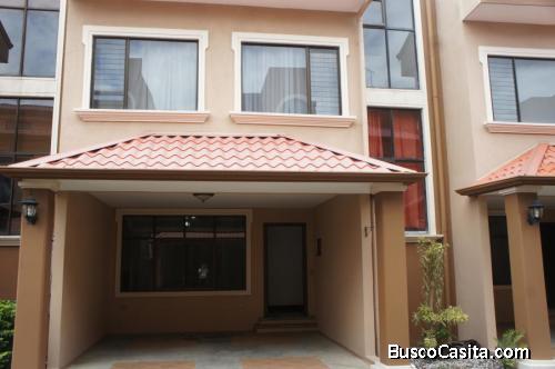  RAH OFC #20-361. Espectacular Casa para alquilar en San José 