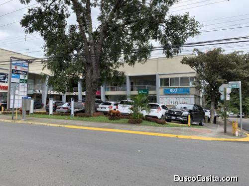 RAH OFC#19-1449 Alquiler de Excelente Local en San José