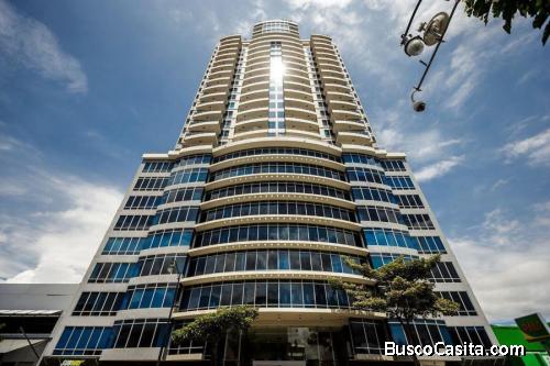 RAH OFC #20-1568 Alquiler de Lujoso Apartamento en San José