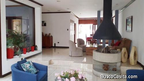 VENTA CASA EN MONTES DE OCA 20-60