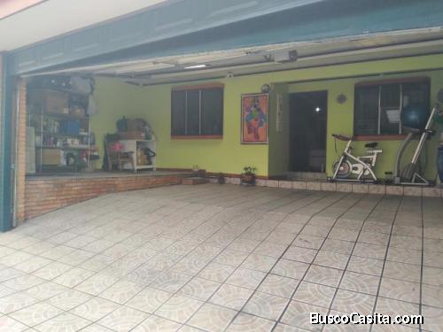 VENTA CASA EN MORAVIA 20-254