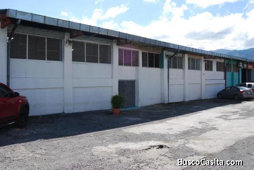 RAH OFC  #20-1215. Cómodo local para alquilar en Lindora