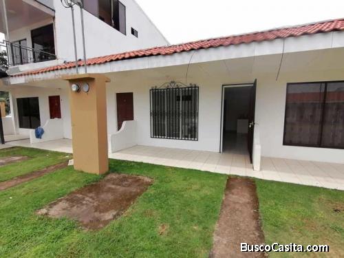 RAH OFC #20-386. ESPLENDIDA CAS EN VENTA. Puntarenas  