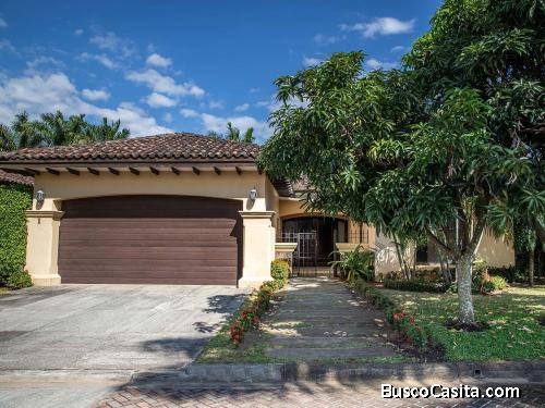 RAH OFC #21-148 casa en venta en Bosques Lindora