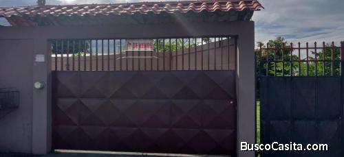 RAH OFC #20-889. Venta de hermosa casa. Limón 