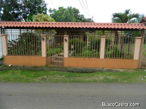 RAH OFC #20-2054. Venta de hermosa casa. Heredia 