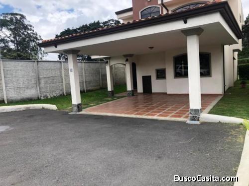 MLS 21-121 Venta de casa en SAN ISIDRO, HEREDIA